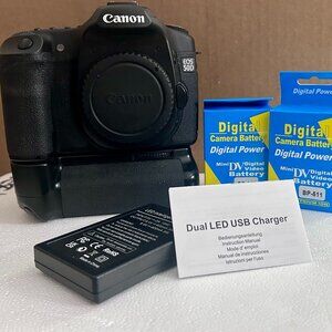 Canon EOS 50D BG-C3 w/battery grip, 2 battery packs SD card & battery charger
